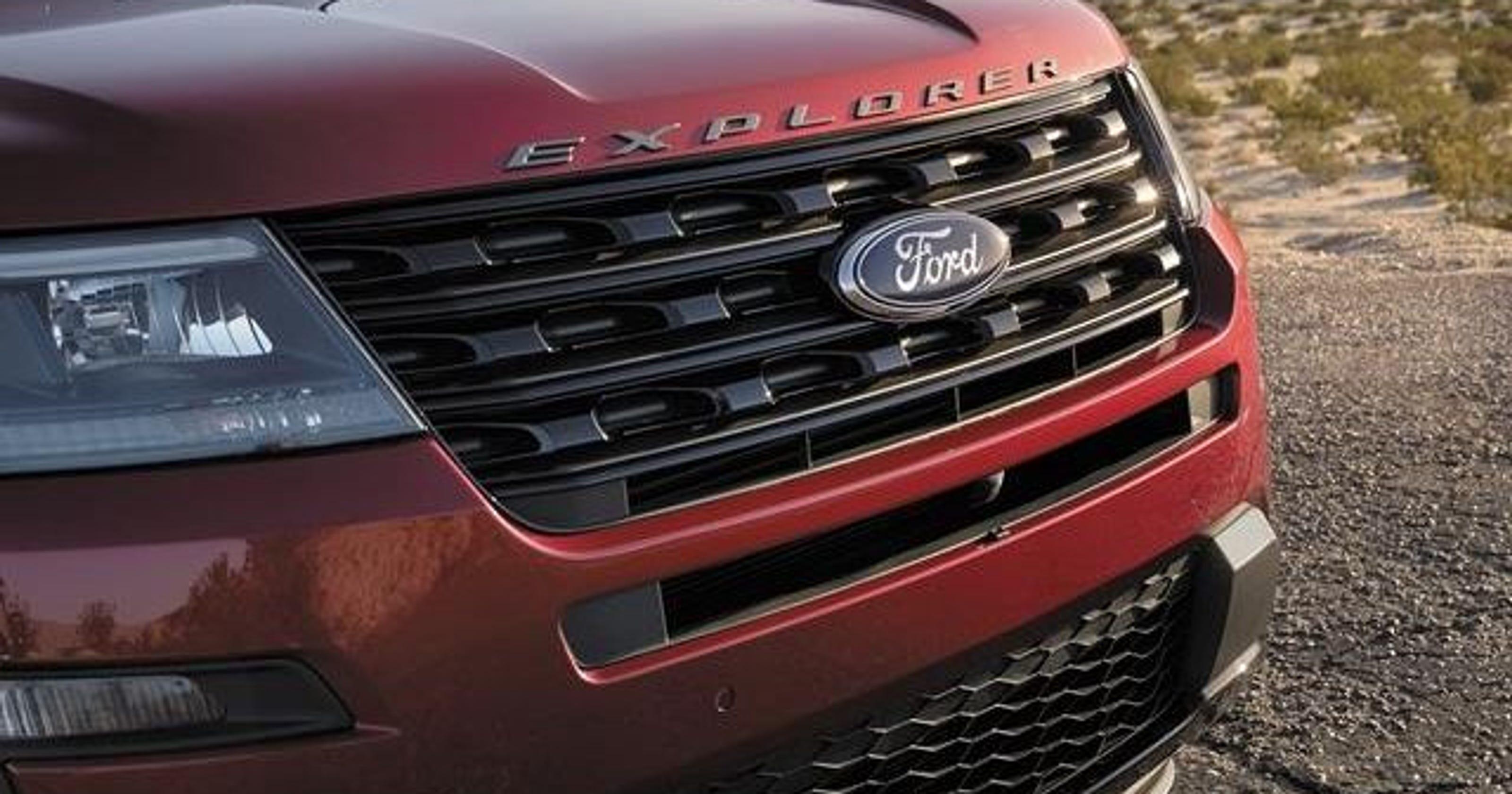 Ford Explorer va F-150 lai gap van de anh 3