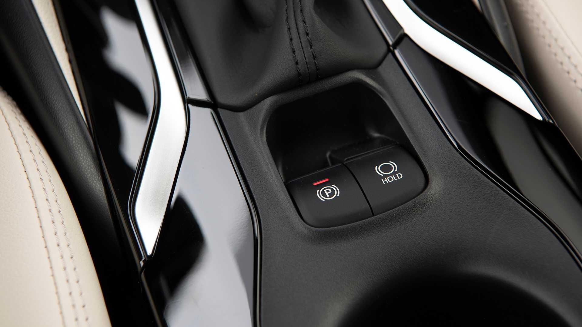 Toyota thêm hai tính năng an toàn cho xe ảnh 3 Toyota them hai tinh nang an toan cho xe anh 3