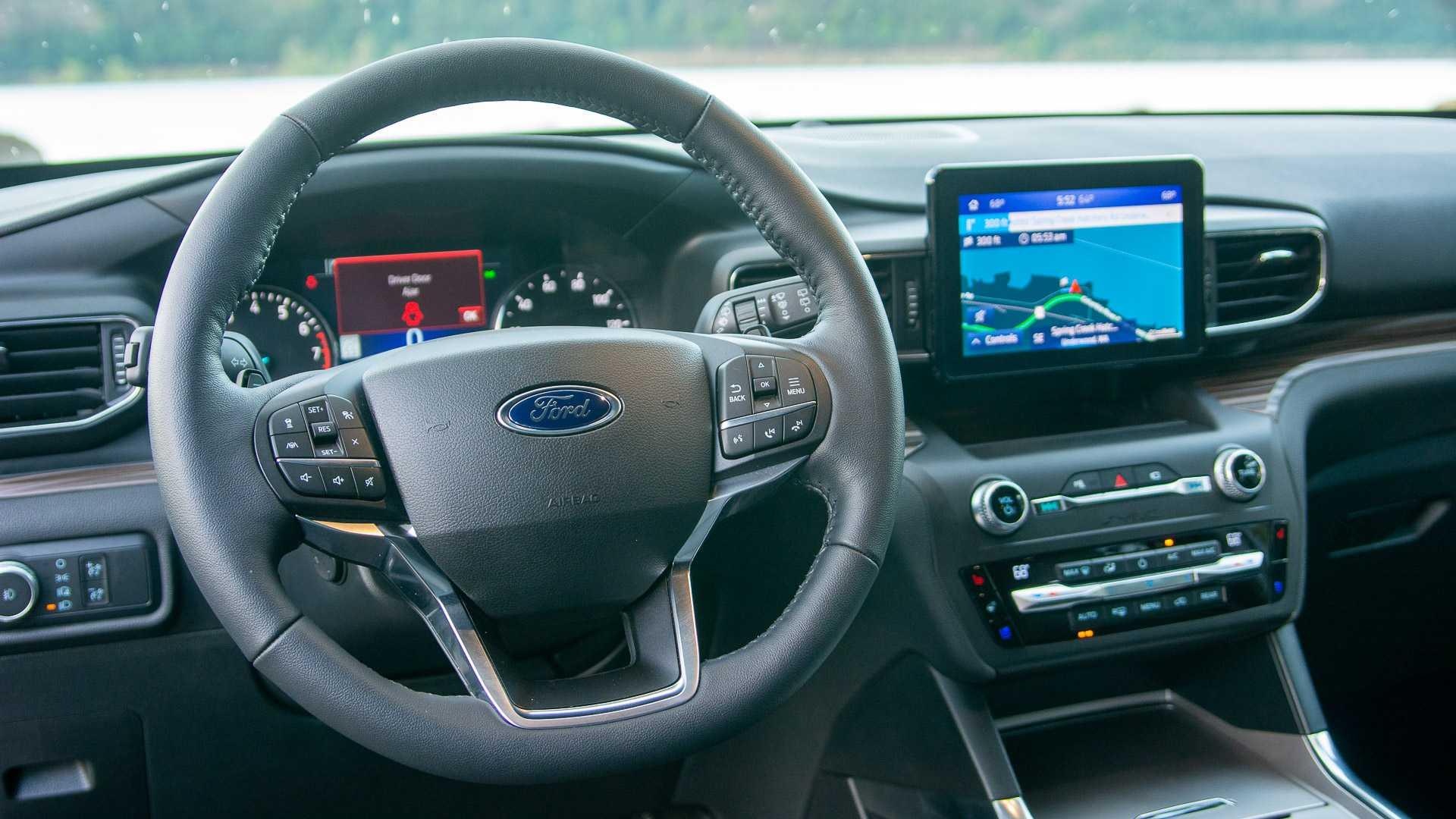 danh gia Ford Explorer 2020 anh 24