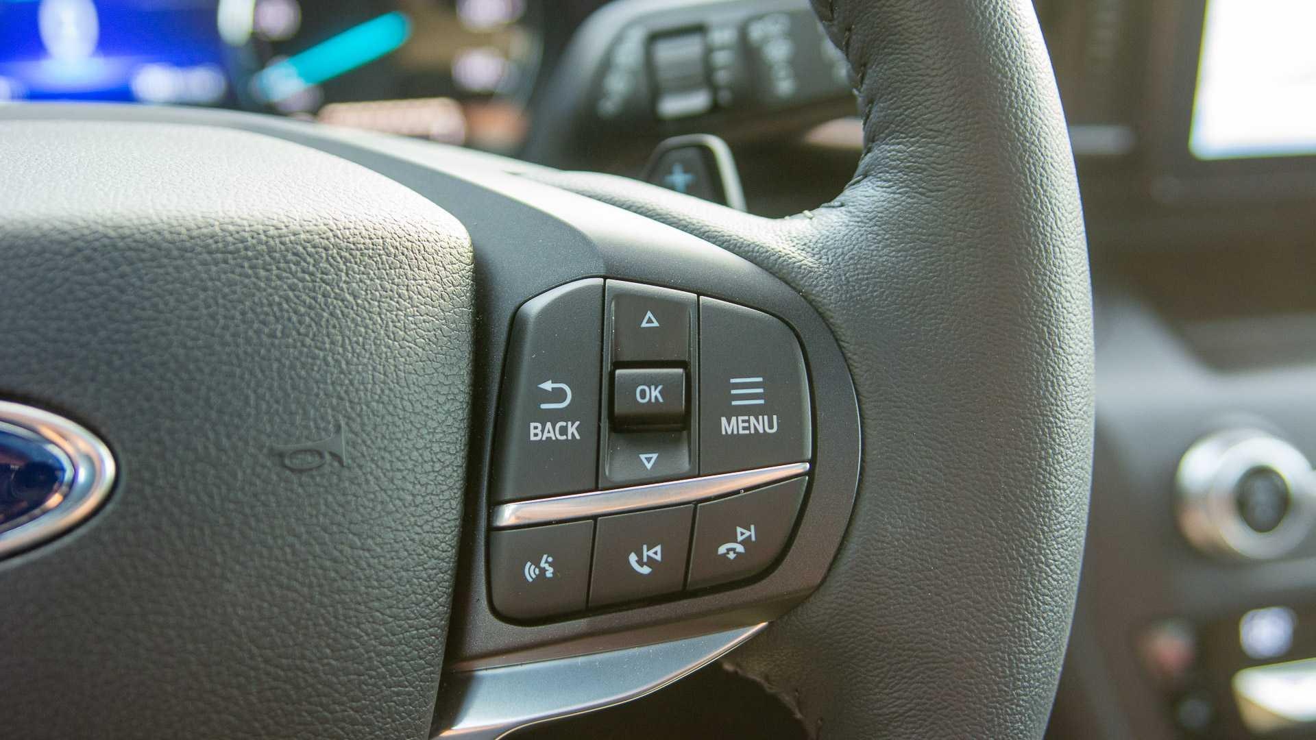 danh gia Ford Explorer 2020 anh 20