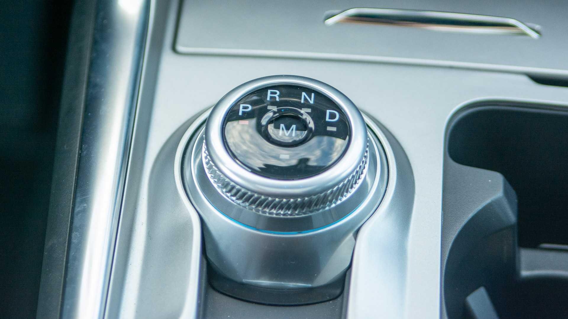 danh gia Ford Explorer 2020 anh 13