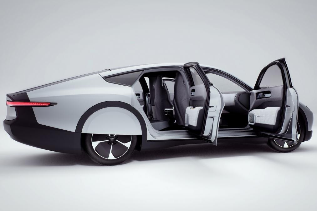 oto chay bang nang luong mat troi anh 7