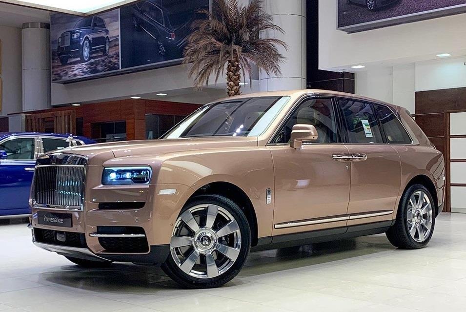 xuat hien Cullinan mau Gold anh 1