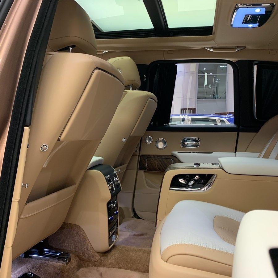 xuat hien Cullinan mau Gold anh 4