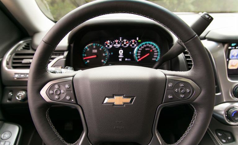 Chevrolet Tahoe 2021 sap trinh dien anh 6