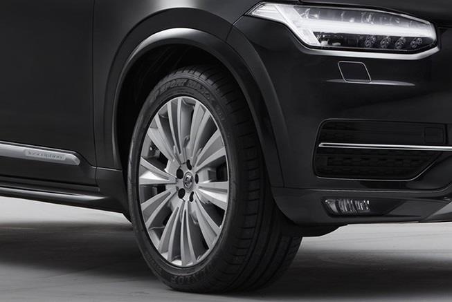 Volvo XC90 boc giap cho yeu nhan anh 7