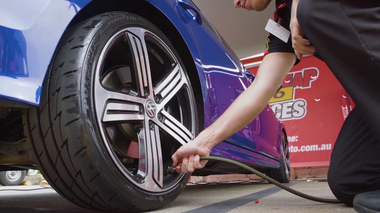 Co nen bom khi Nito cho lop oto? hinh anh