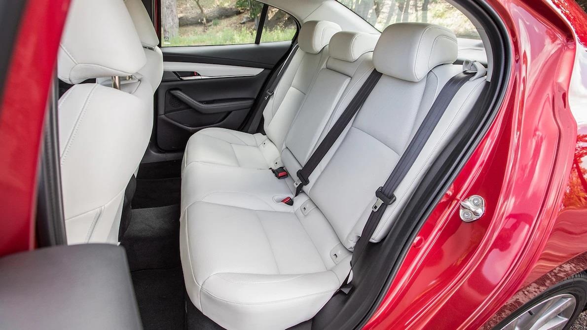 so sánh Honda Civic 2019 và Mazda3 2019 ảnh 6 so sanh Honda Civic 2019 va Mazda3 2019 anh 6