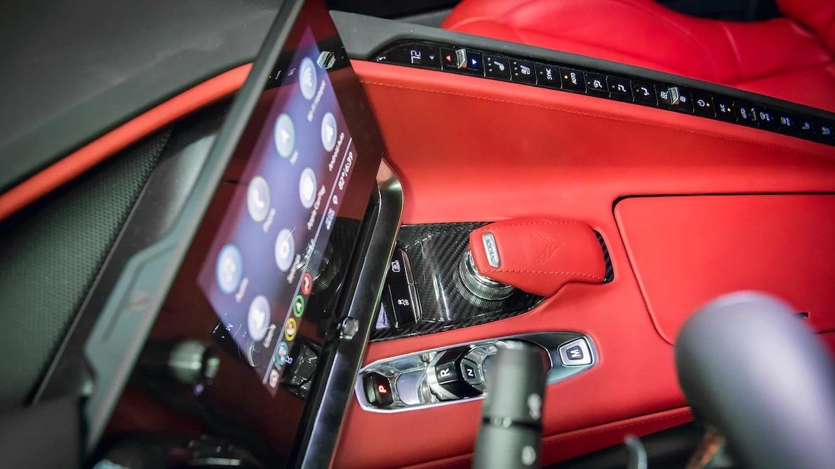 đánh giá nội thất siêu xe Chevrolet Corvette C8 2020 ảnh 13 danh gia noi that sieu xe Chevrolet Corvette C8 2020 anh 13