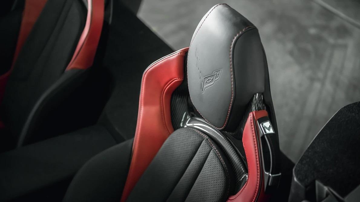 đánh giá nội thất siêu xe Chevrolet Corvette C8 2020 ảnh 10 danh gia noi that sieu xe Chevrolet Corvette C8 2020 anh 10