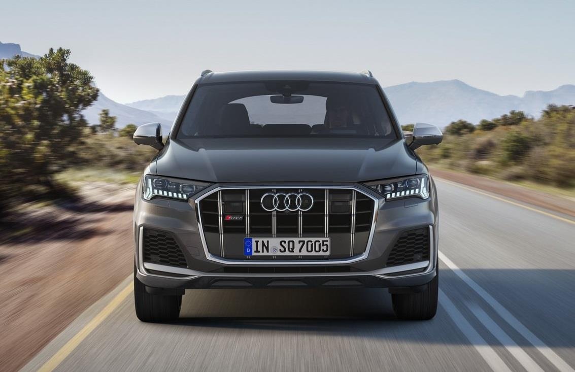Audi SQ7 TDI 2020 nang cap lon, gia tu 106.456 USD hinh anh