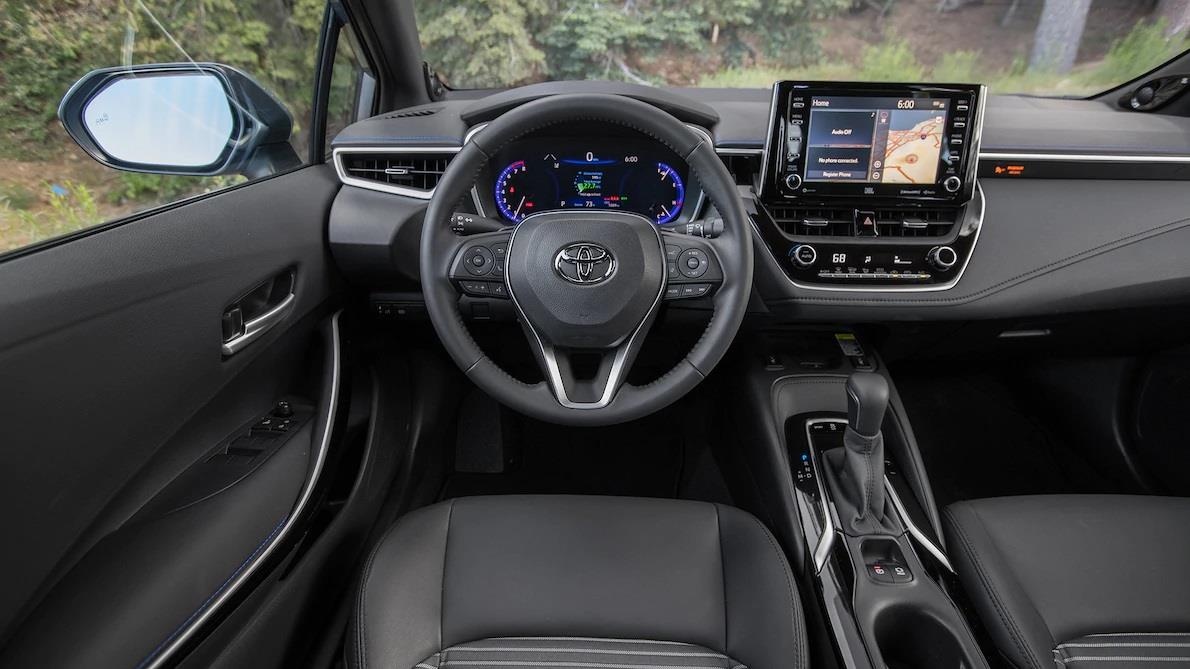 so sánh Toyota Corolla XSE 2020 và Honda Civic Touring 2019 ảnh 10 so sanh Toyota Corolla XSE 2020 va Honda Civic Touring 2019 anh 10