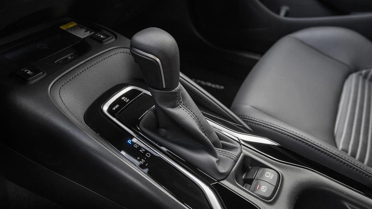 so sánh Toyota Corolla XSE 2020 và Honda Civic Touring 2019 ảnh 14 so sanh Toyota Corolla XSE 2020 va Honda Civic Touring 2019 anh 14