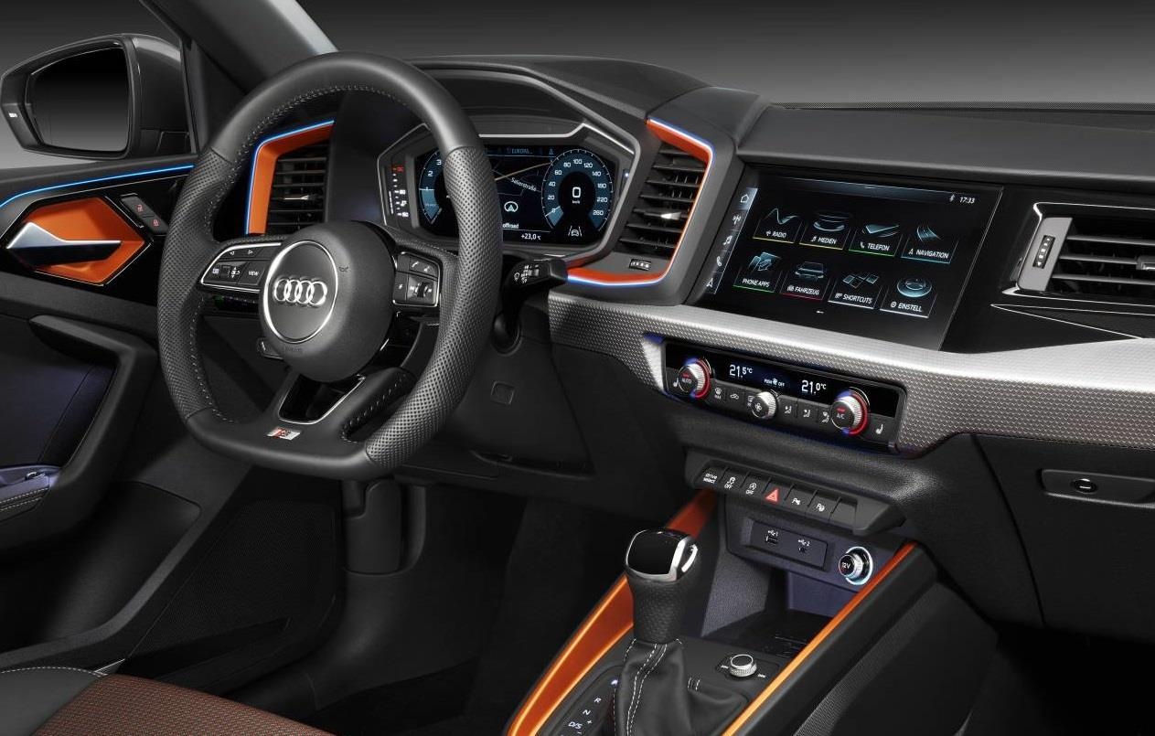 Audi A1 2020 gam cao di trong pho anh 9