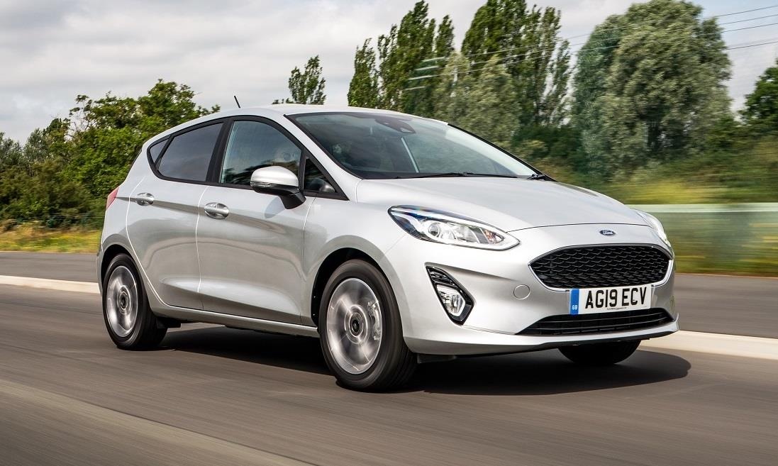 Ford Fiesta nang cap, dong co be, cong nghe an toan nhieu hinh anh