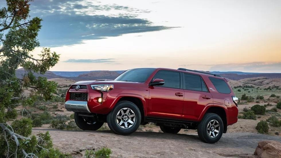 Toyota 4Runner 2020 tăng giá mạnh ảnh 5 Toyota 4Runner 2020 tang gia manh anh 5