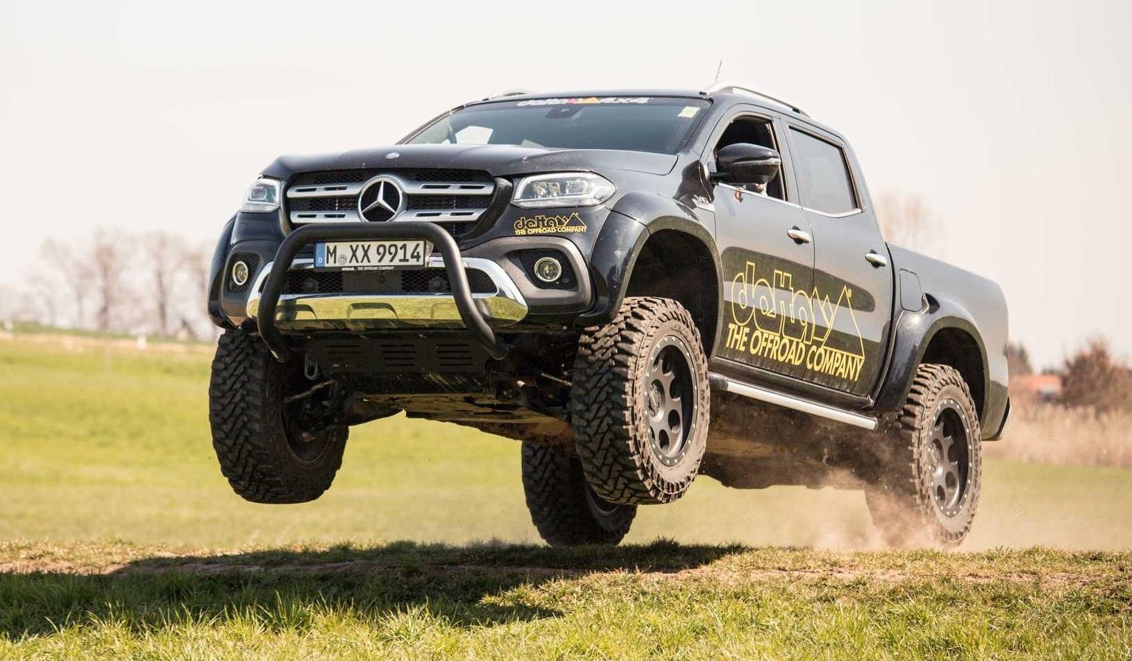 Mercedes-Benz X-Class co them ban do off-road truoc tin don khai tu hinh anh