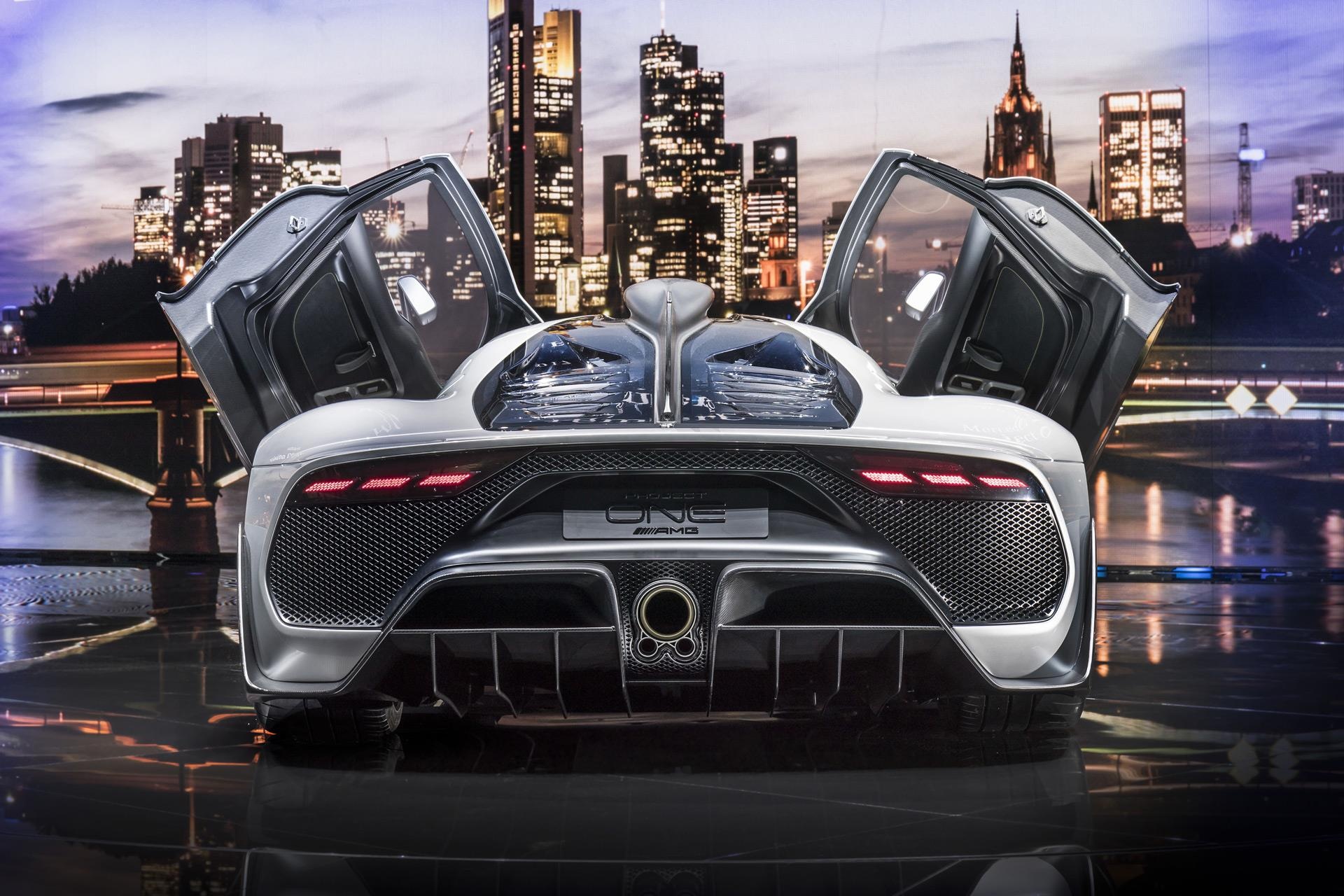 sieu xe Mercedes-AMG Project One giao cham 2 nam anh 2