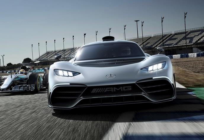‘Quai vat sieu xe’ cua Mercedes-AMG giao cham 2 nam, chu xe khoc rong hinh anh