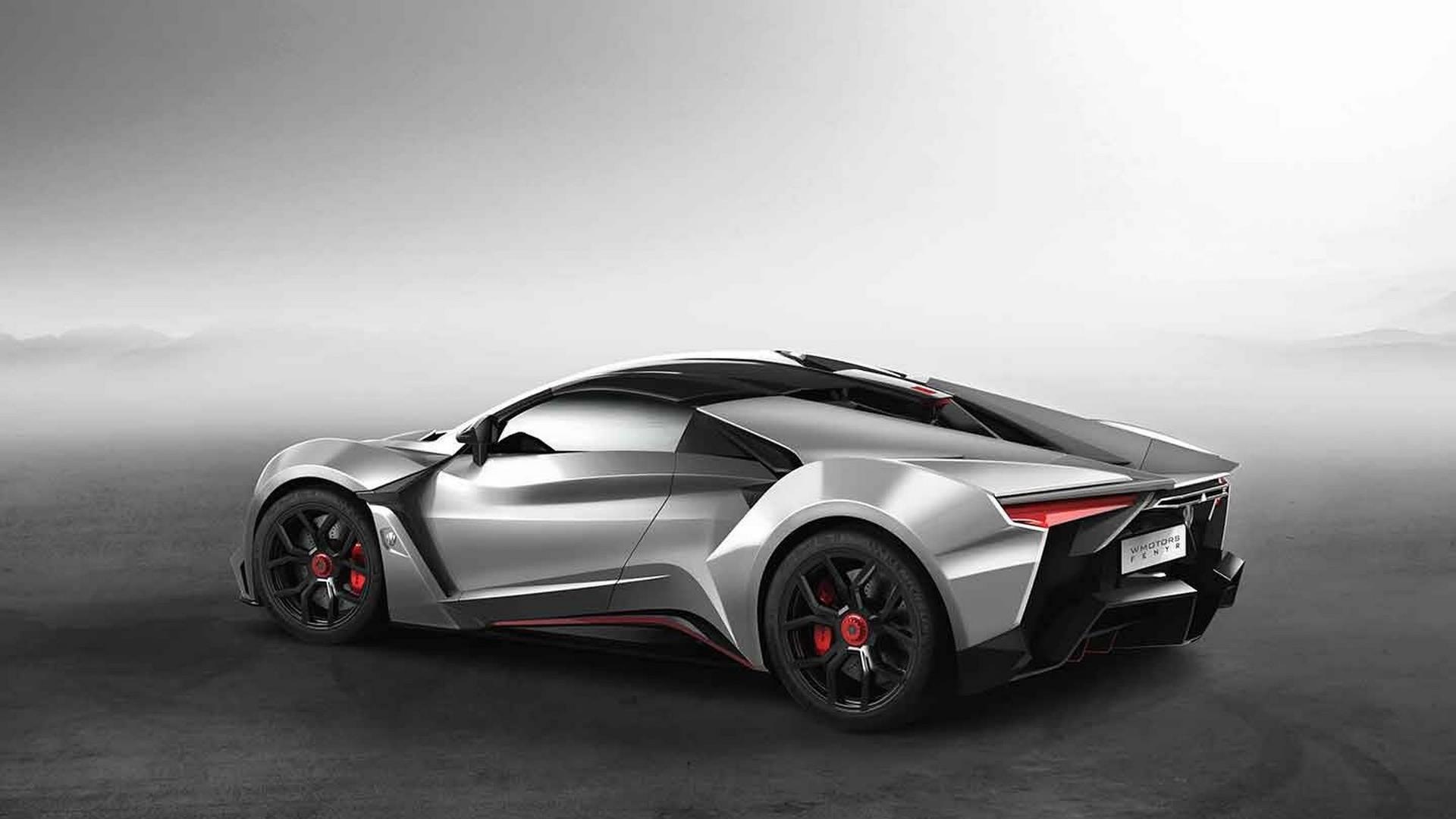 doanh nhan mua lien luc 5 sieu xe anh 5