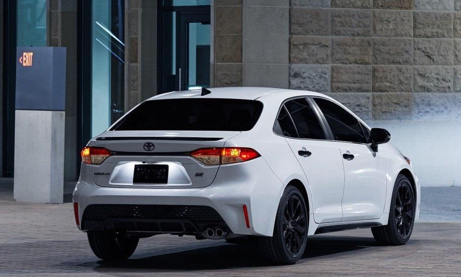 Toyota Corolla 2020 co phien ban bong dem anh 2