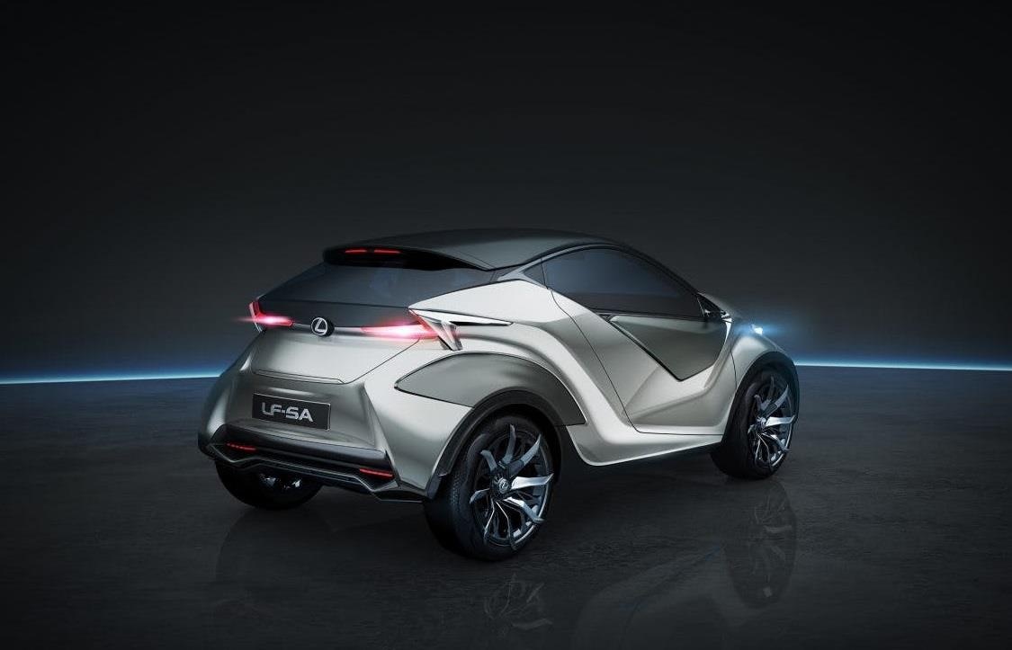 Lexus phat trien xe dien di trong pho anh 2