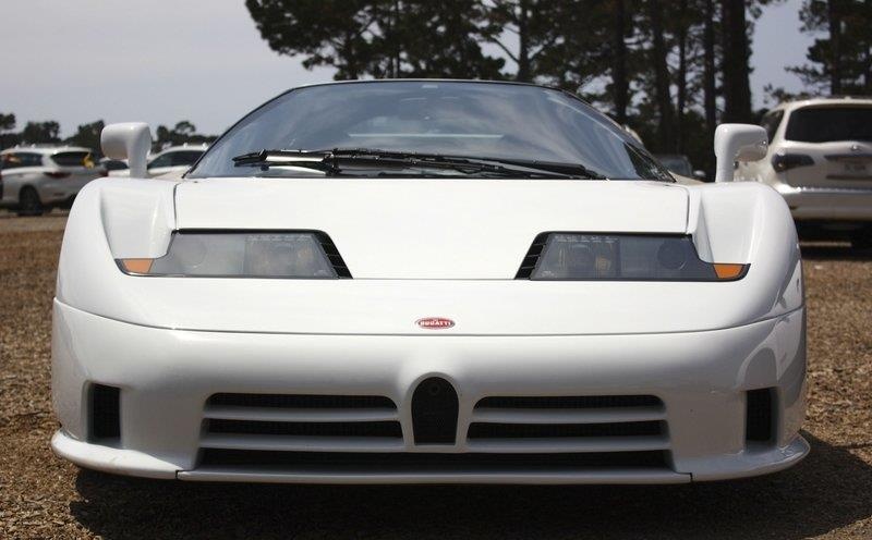 kham pha sieu xe bugatti Centodieci 2020 anh 9