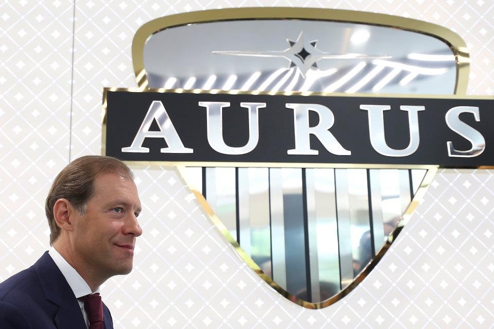 xe sang Aurus mo ban tai Nga anh 7