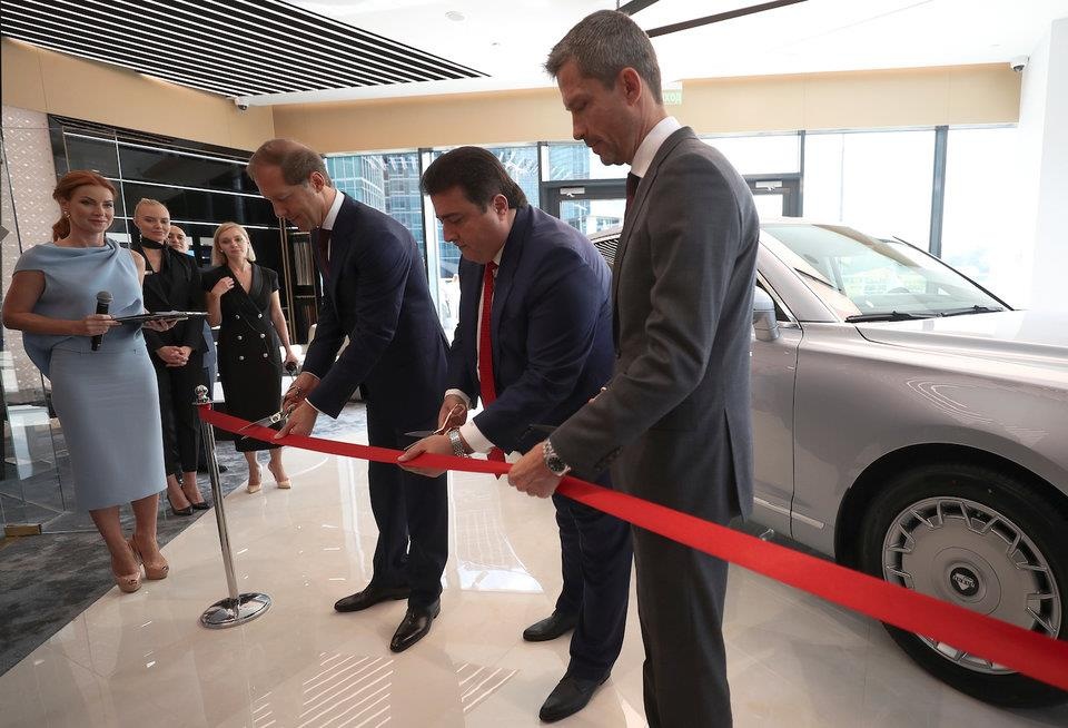 xe sang Aurus mo ban tai Nga anh 5