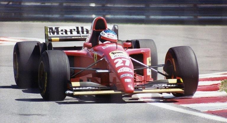 rao ban dong co F1 gia 375.000 USD anh 2