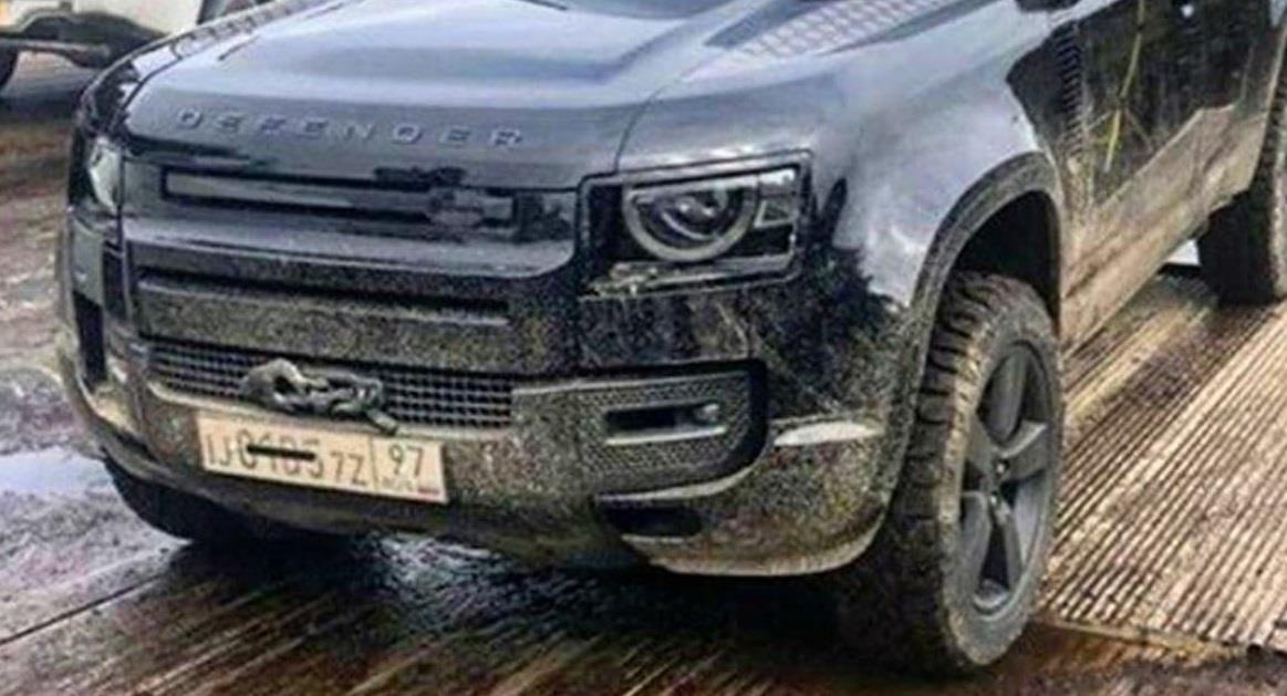 Land Rover Defender 2020 lo dien anh 1
