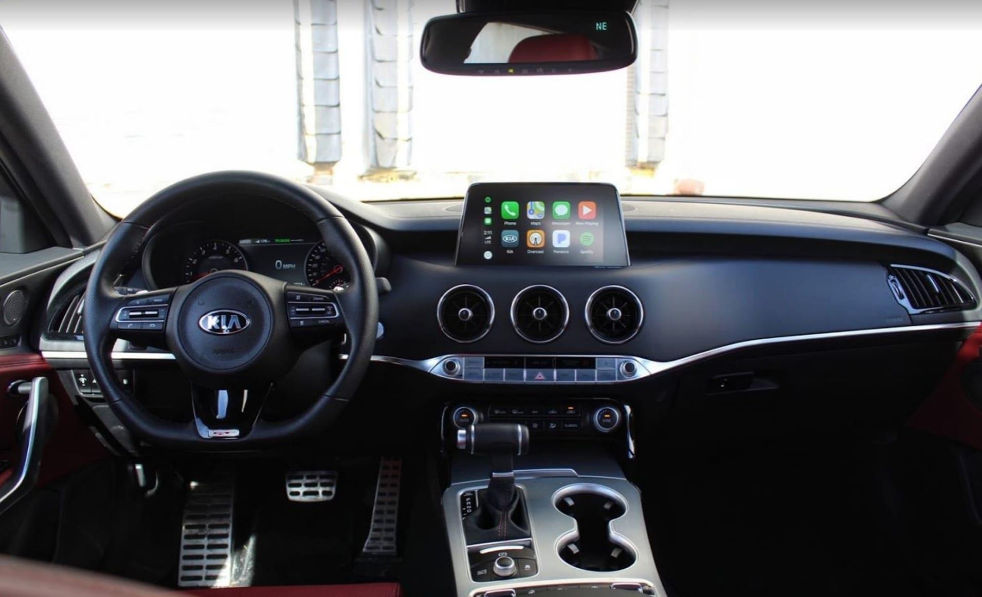 Tai xe oto co tinh tat tinh nang an toan du biet se gap nguy hiem hinh anh