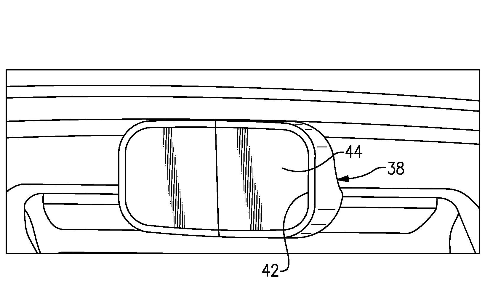 Ford tich hop may chieu phim vao cop xe anh 5