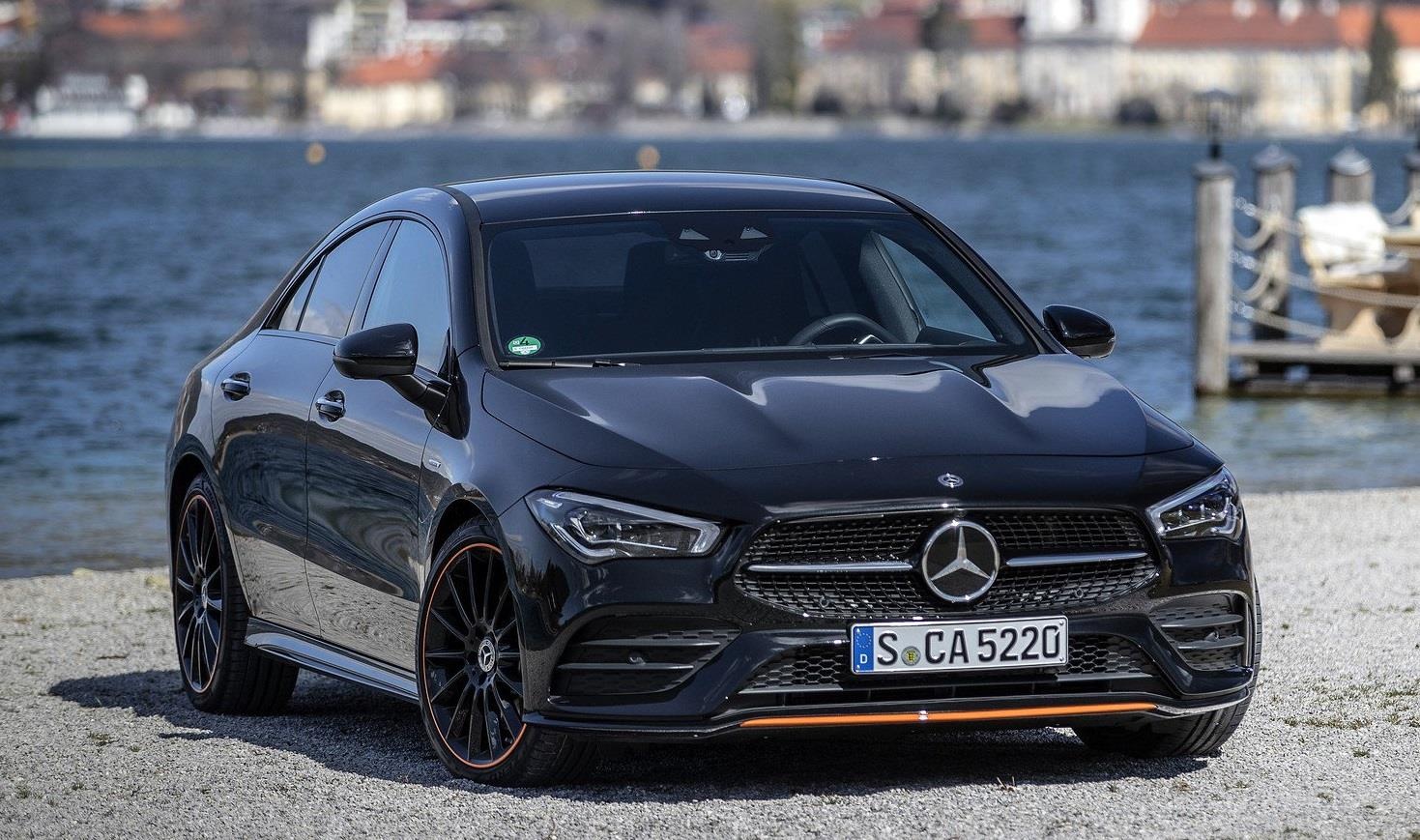 Mercedes CLA 2020 trinh lang, sang va rong hon doi cu hinh anh