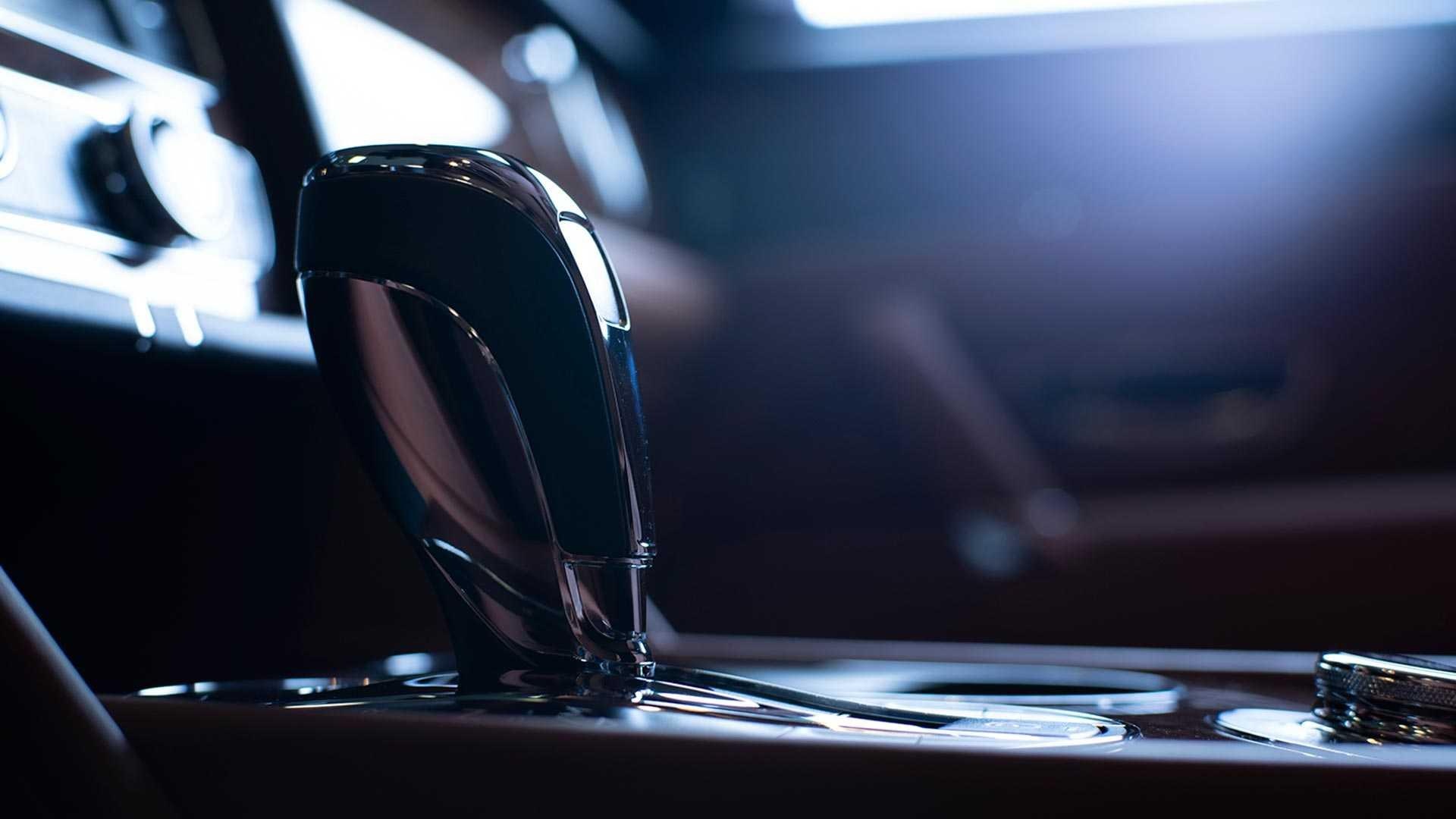 Bentley Bentayga chống đạn đầu tiên thế giới ảnh 5 Bentley Bentayga chong dan dau tien the gioi anh 5