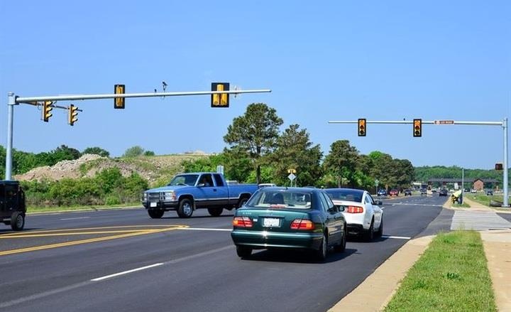 tai xe vuot den do gay tai nan anh 5