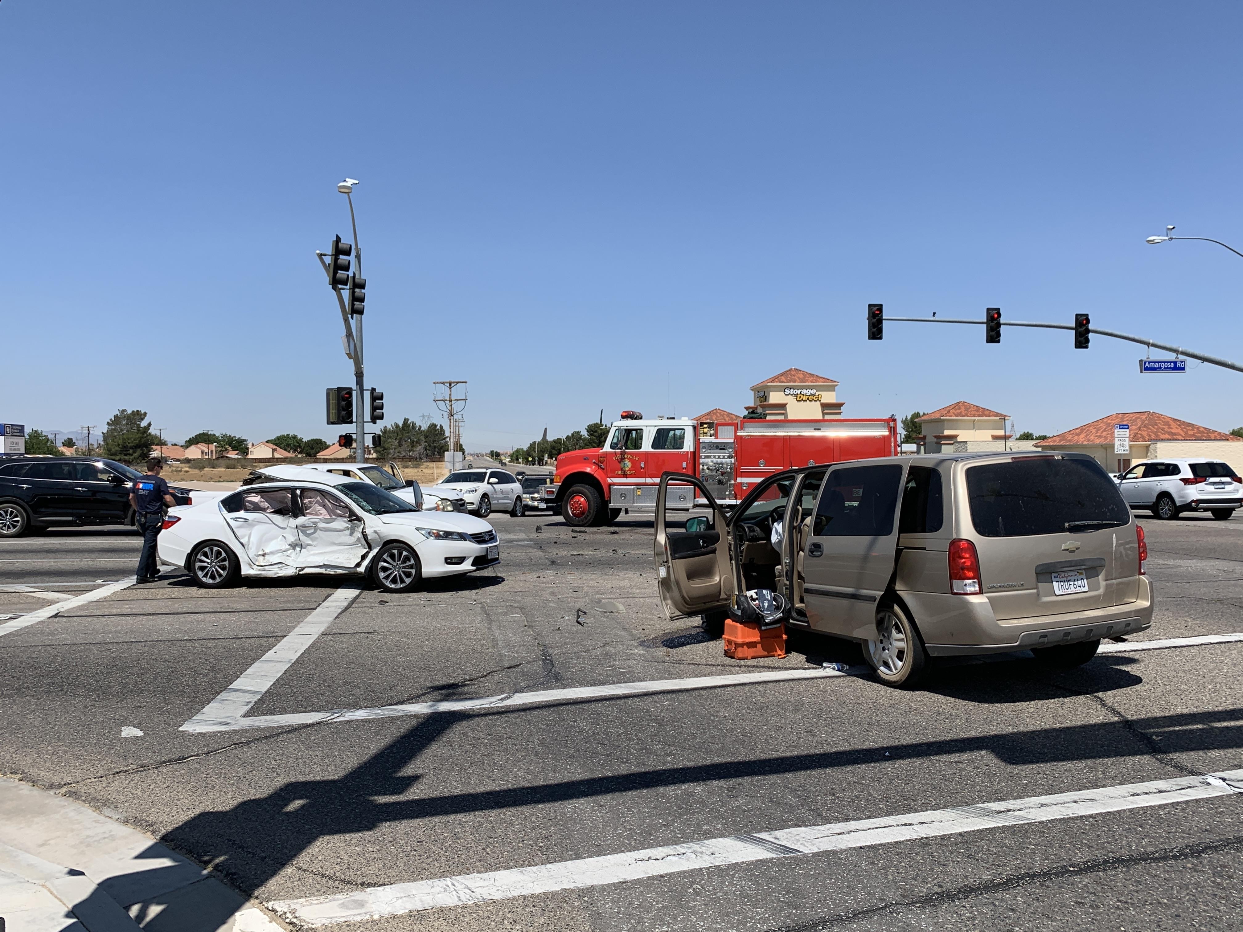 tai xe vuot den do gay tai nan anh 6