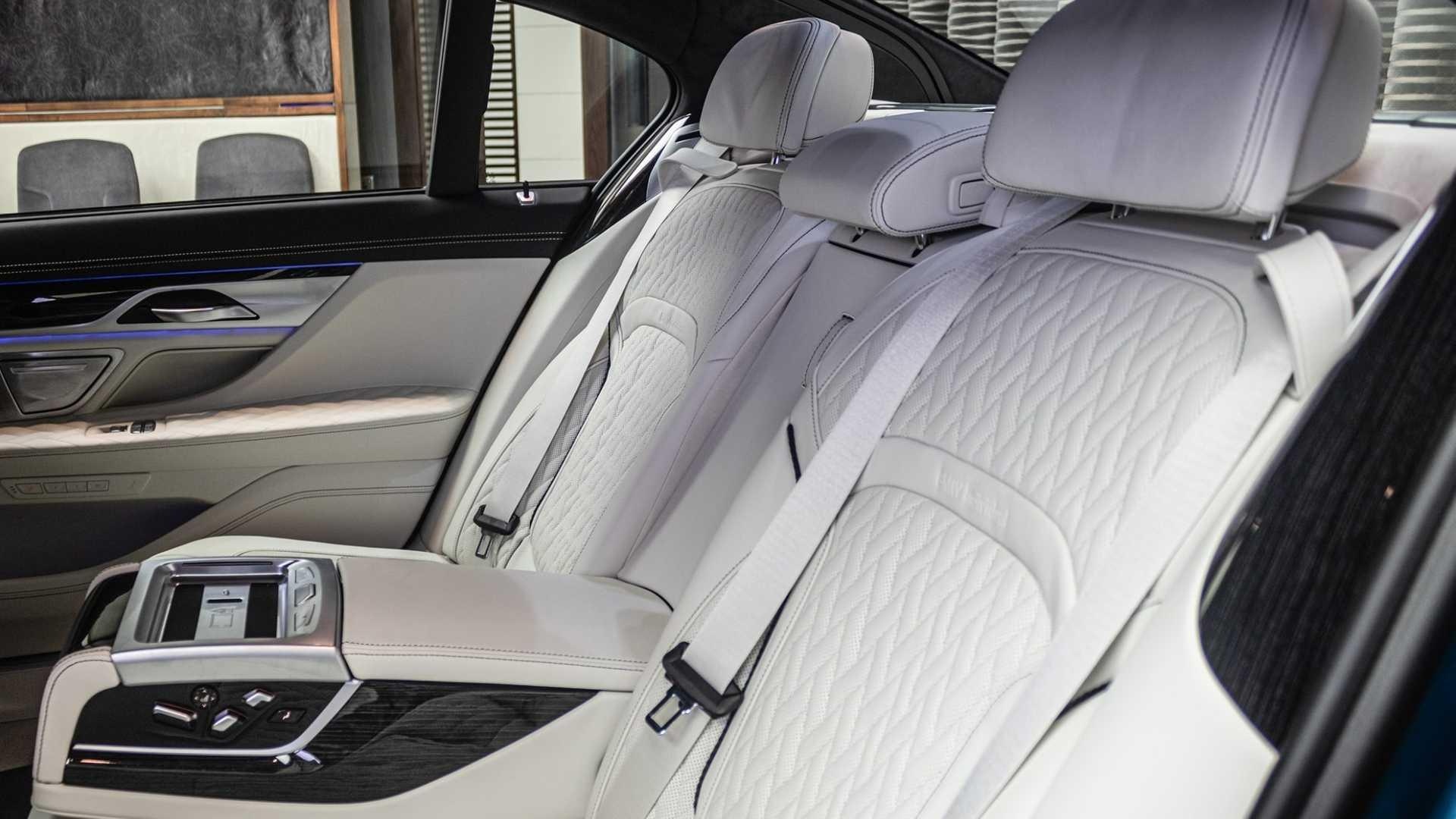 BMW M760Li 2020 màu xanh đặc biệt ảnh 7 BMW M760Li 2020 mau xanh dac biet anh 7