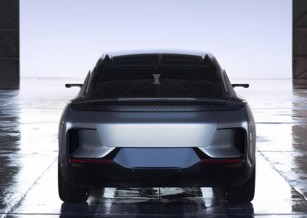 hang xe dien Trung Quoc no 113 ty USD anh 1