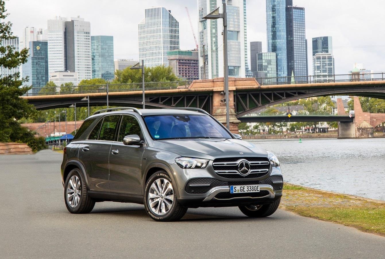 Mercedes ra mat bo doi GLC va GLE moi anh 2