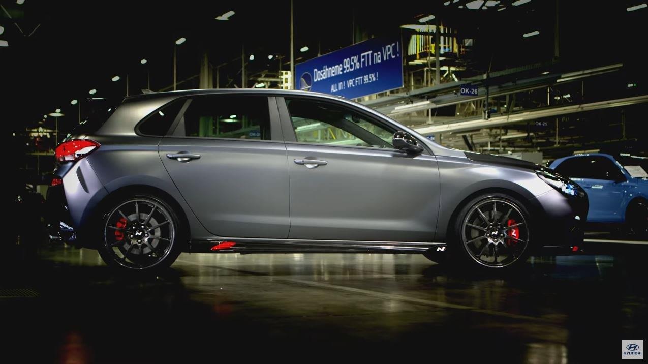 Hyundai i30 N ban gioi han lo dien anh 2