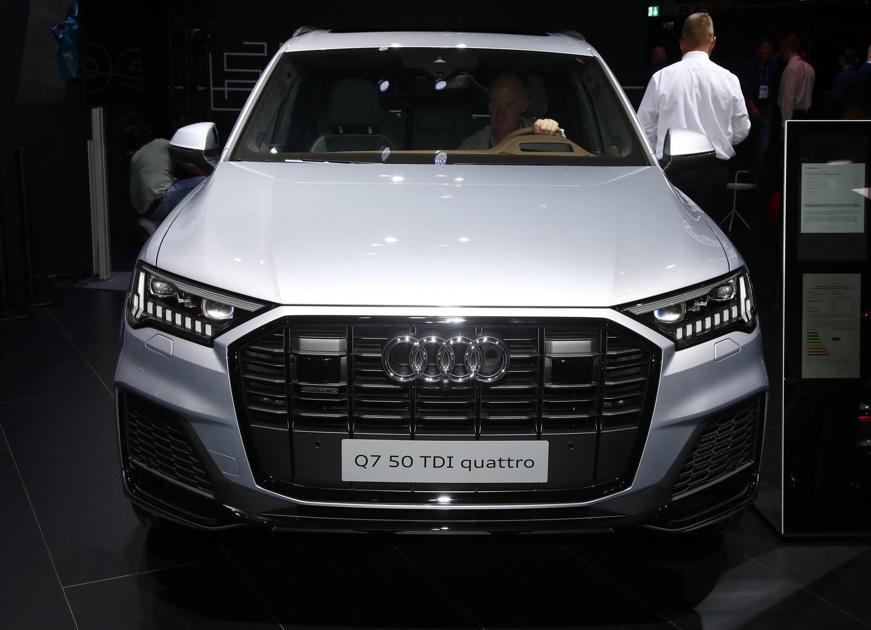 Audi Q7 2020 xuat hien, noi that sang va hien dai hinh anh