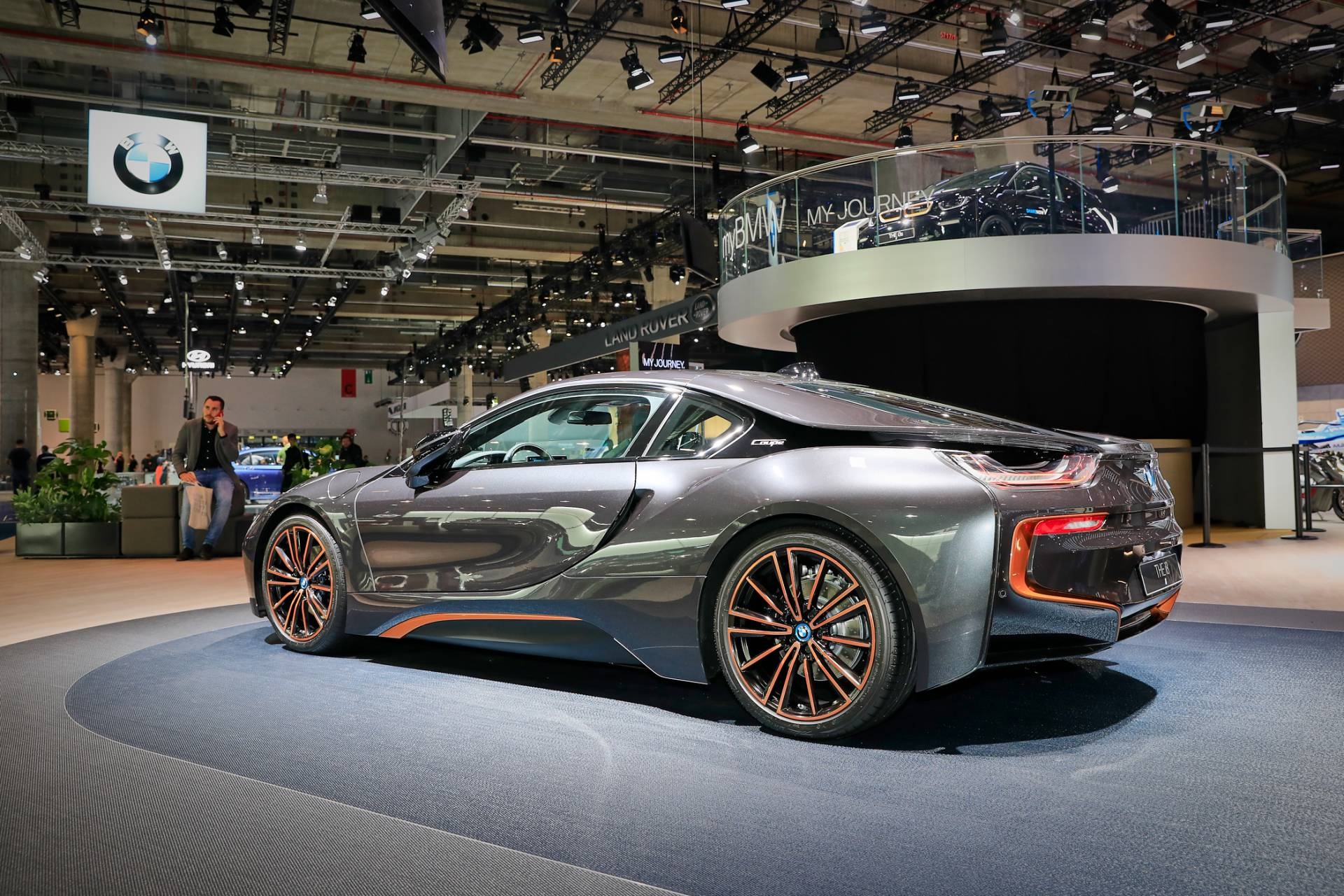 BMW ra ban i8 cuoi cung anh 2