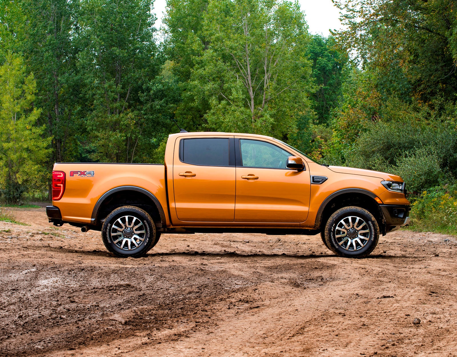 them goi nang cap off-road cho Ford Ranger va F-150 anh 2