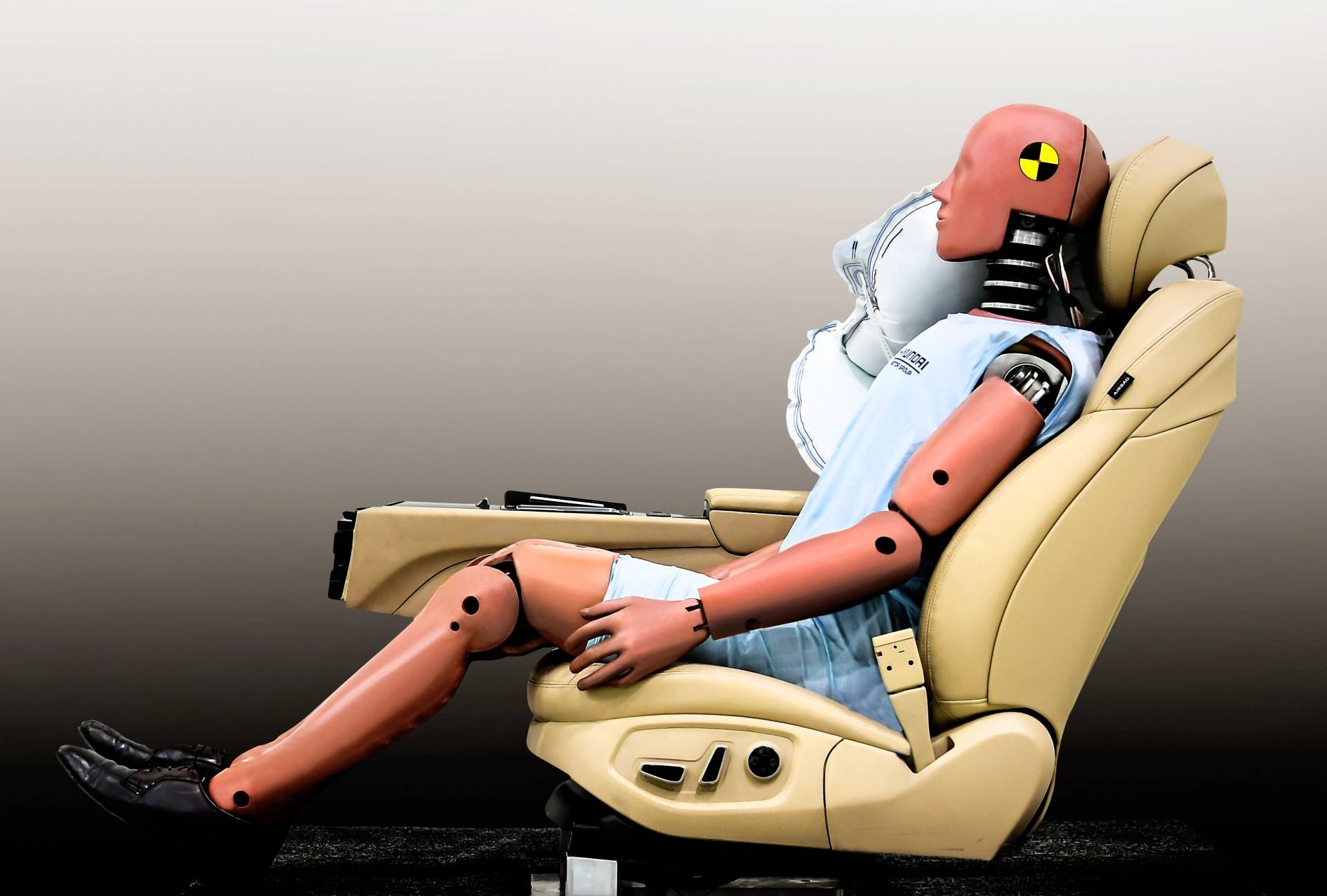 Hyundai va Kia trang bi tui khi trung tam cho xe anh 3