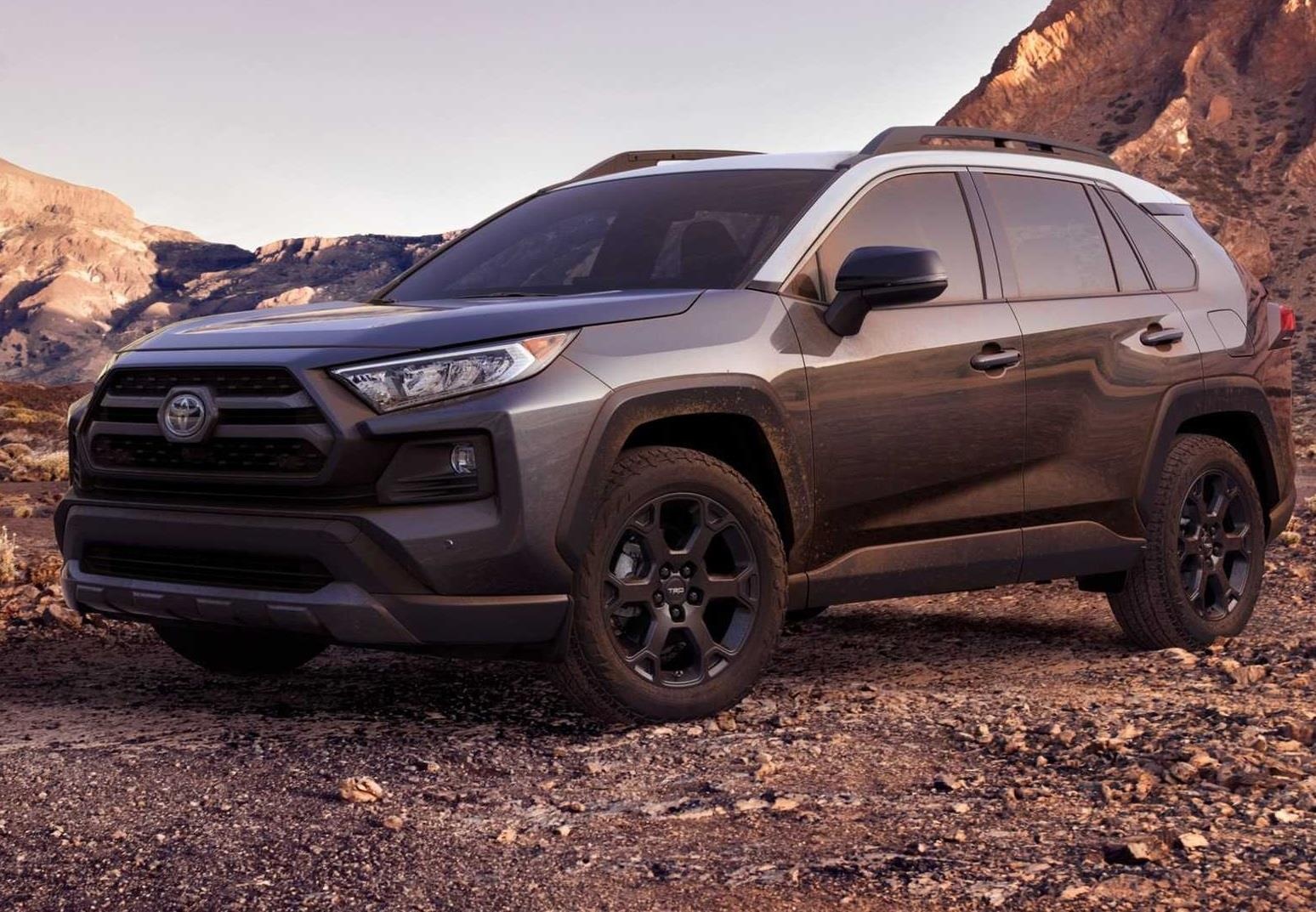 Toyota RAV4 2020 ban offroad TRD sau 8 thang moi chot gia ban hinh anh