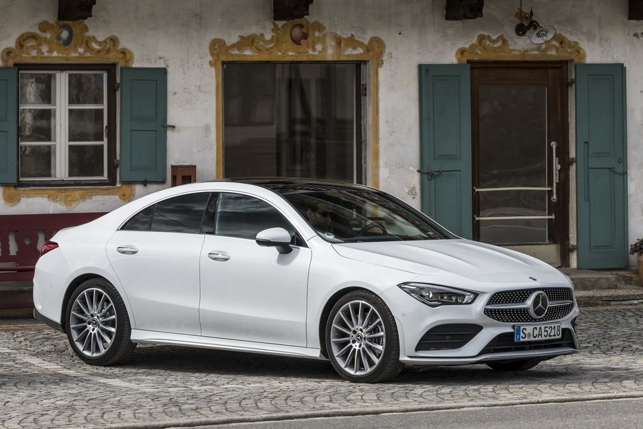 Mercedes-Benz CLA 250 va AMG CLA 35 ban tai Australia anh 1