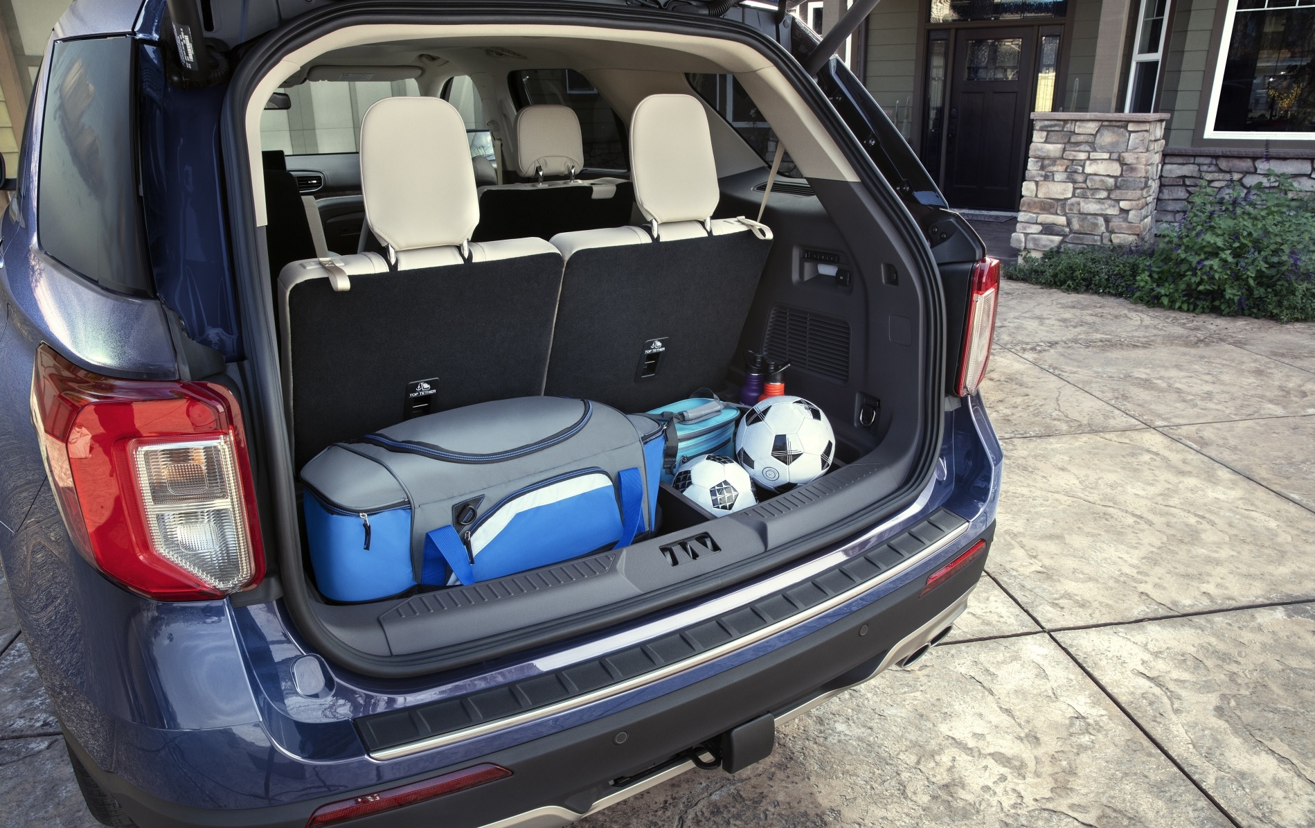 Kia Telluride 2020 đấu với Ford Explorer 2020 ảnh 20 Kia Telluride 2020 dau voi Ford Explorer 2020 anh 20