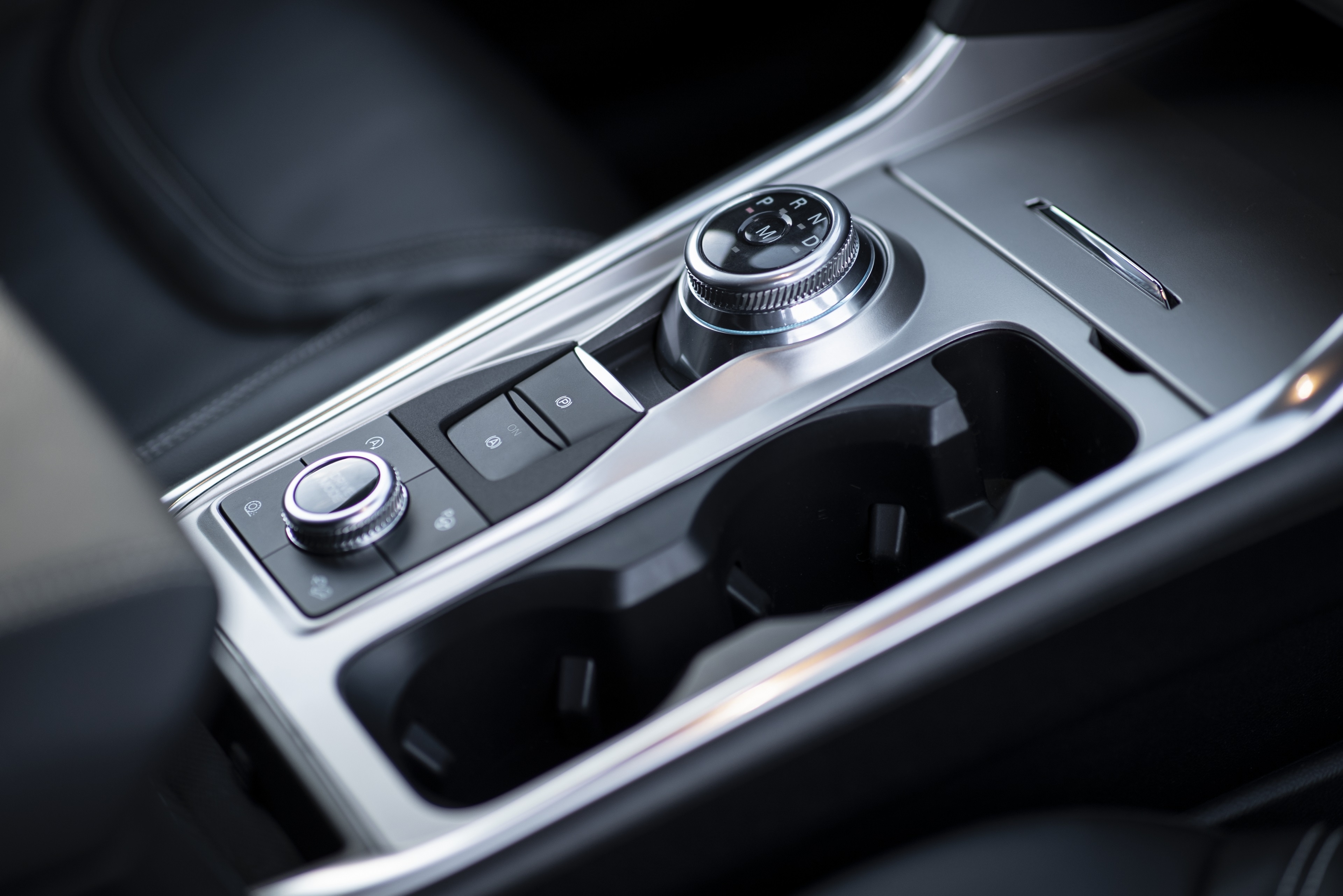 Kia Telluride 2020 đấu với Ford Explorer 2020 ảnh 6 Kia Telluride 2020 dau voi Ford Explorer 2020 anh 6