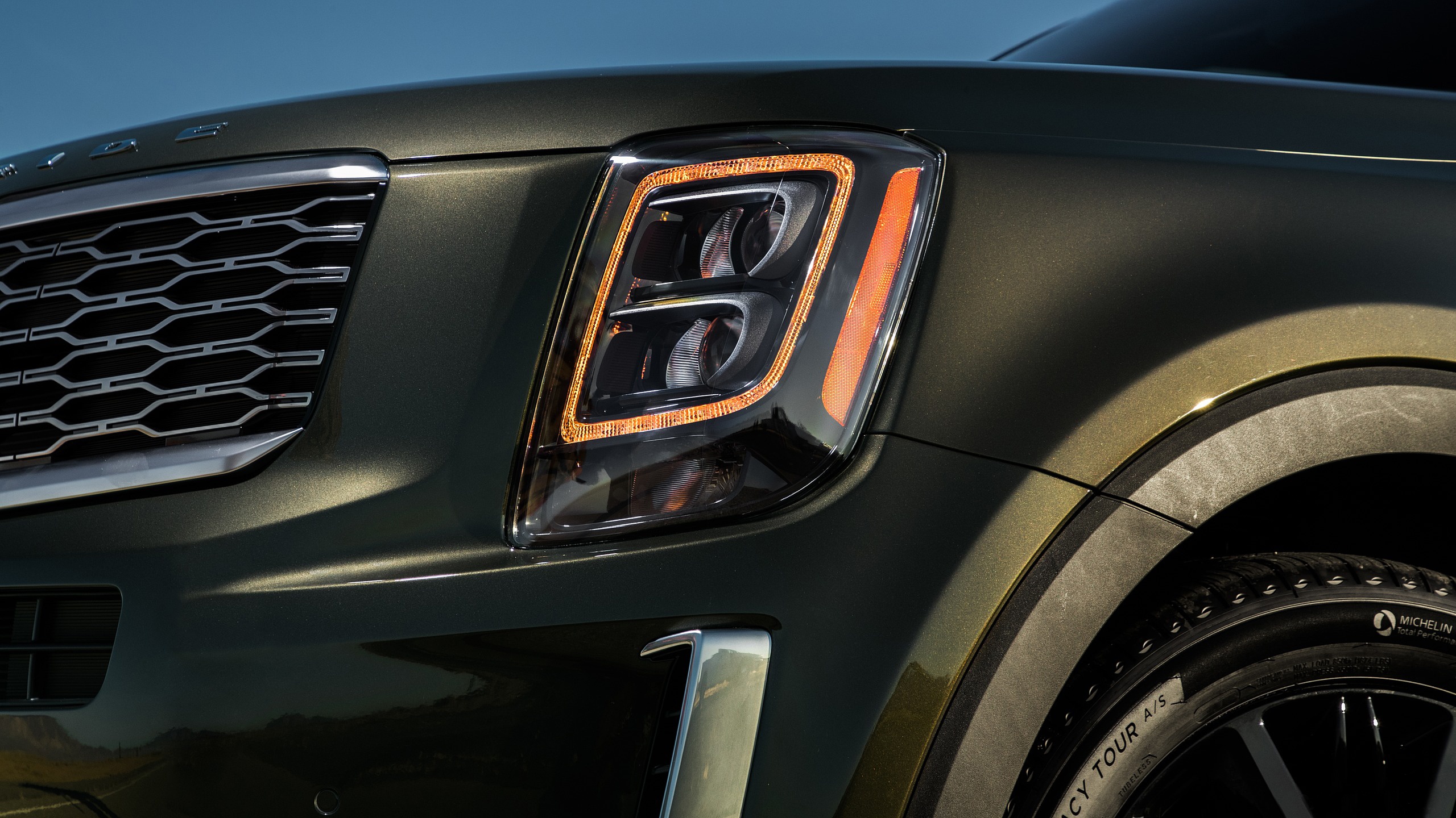 Kia Telluride 2020 đấu với Ford Explorer 2020 ảnh 13 Kia Telluride 2020 dau voi Ford Explorer 2020 anh 13